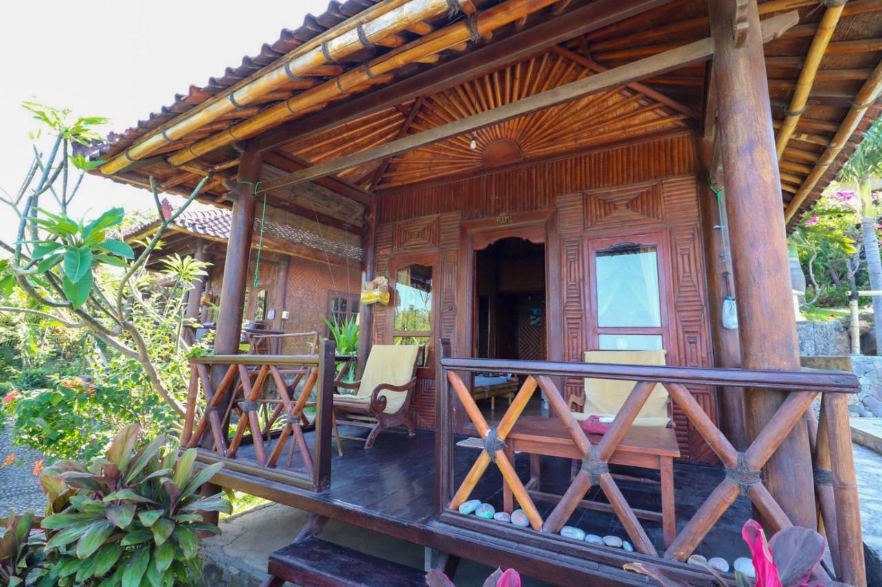 Eka Purnama Cottages อาเม็ด ภายนอก รูปภาพ