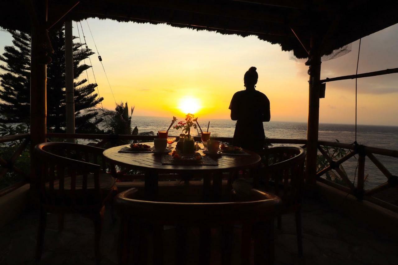 Eka Purnama Cottages อาเม็ด ภายนอก รูปภาพ